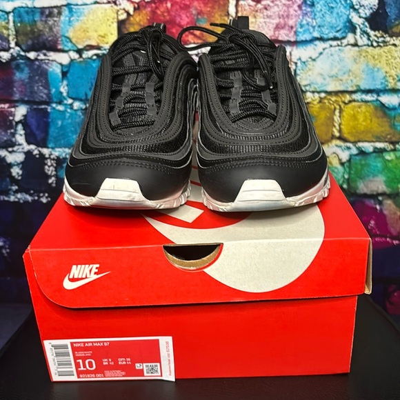 Nike Air Max ‘97’ - Picture 2 of 7